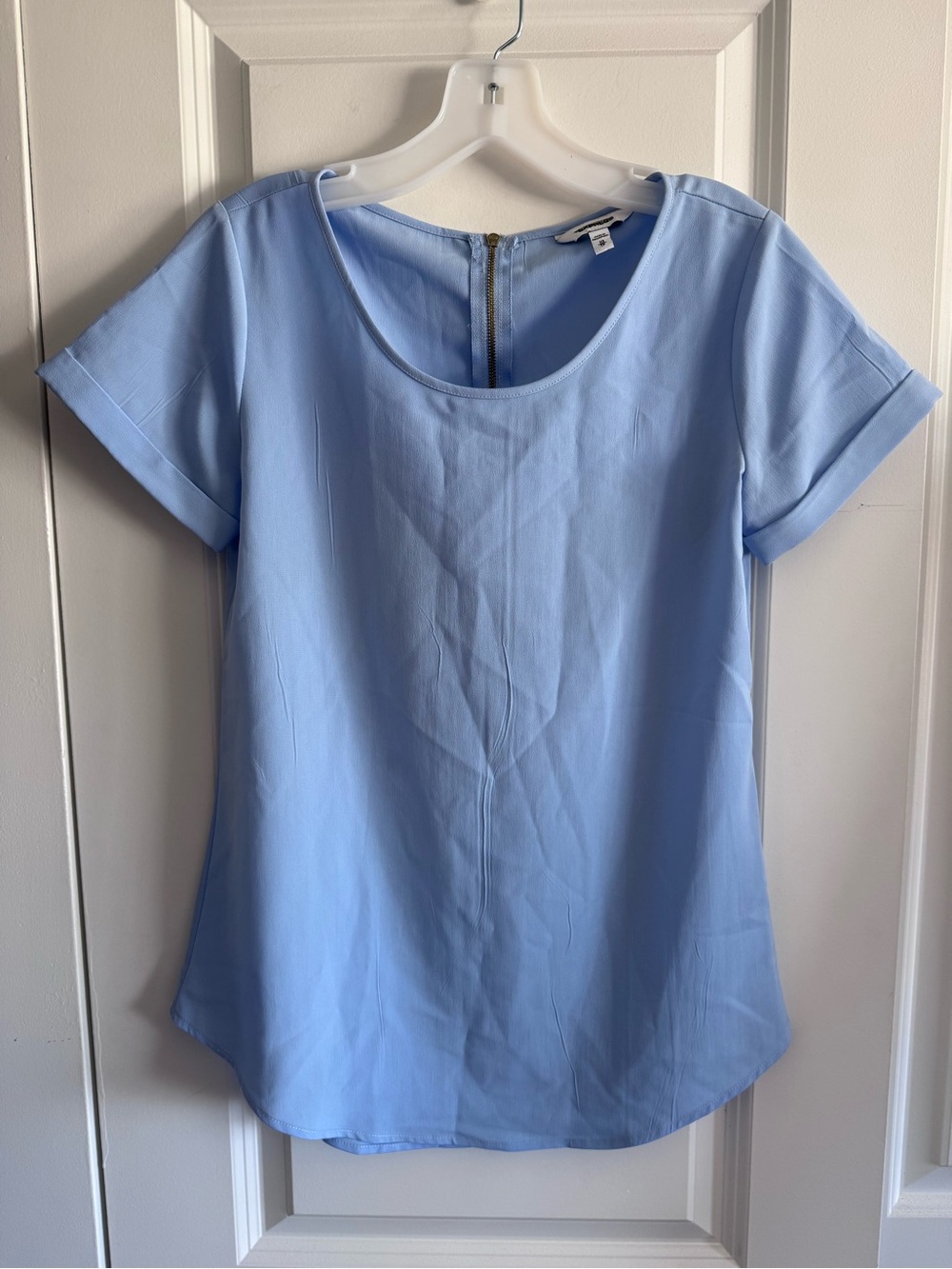 Express Light Blue Scoop Neck Short Sleeve Blouse